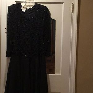 Brillante evening gown black size L long sleeves